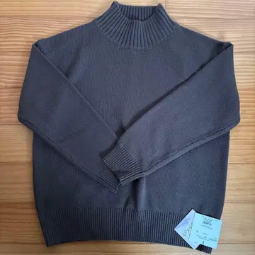 미사용 새상품 엘르 미인 터틀 니트 L