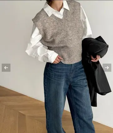 울 혼방 V넥 니트 베스트