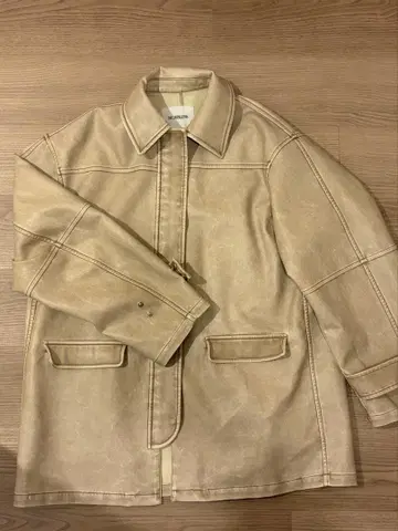 NOUNLESS CRASH FAKE LEATHER JACKET 베이지