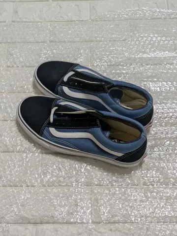 미사용품 Vans 스니커즈 파랑/블랙