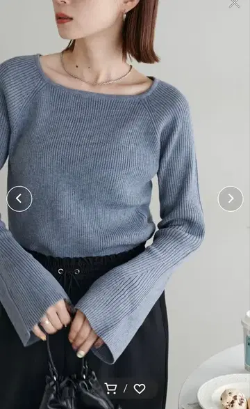 DISCOAT 리브 스퀘어넥 풀오버 그레이