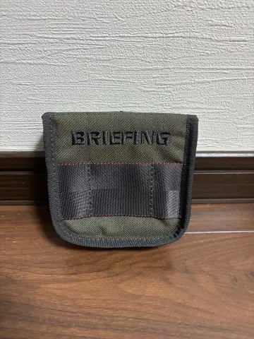 브리핑 퍼터 커버 말렛형 센터 샤프트 올리브 그린