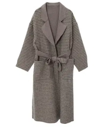 베이지 계열 체크 롱 코트 허리 리본 포함