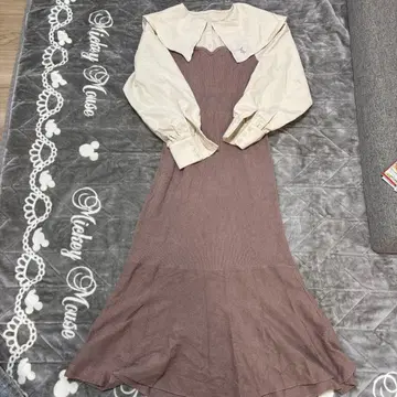 브라운 니트 원피스 긴팔 프릴 옷깃