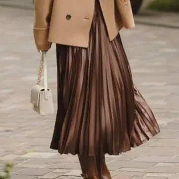 23구 가죽 라이크 플리츠 스커트 M