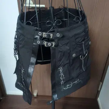 고딕 스커트풍 벨트 Ozz Croce