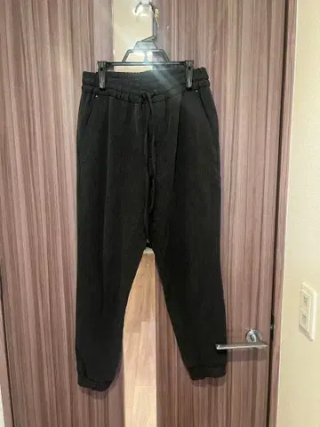 슬로브 이에나 조그 팬츠