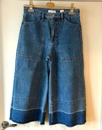 ZARA 자라 크롭 데님