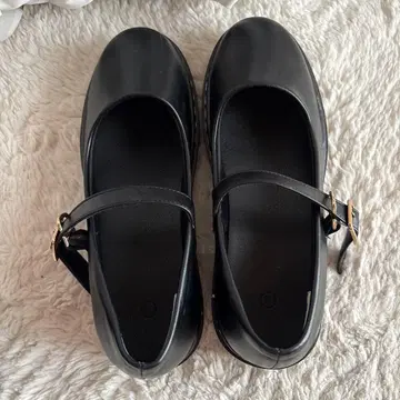 블랙 멜리 제인 신발 합성 피혁