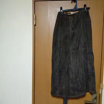 새상품 요건 레일 다크 브라운 롱 스커트