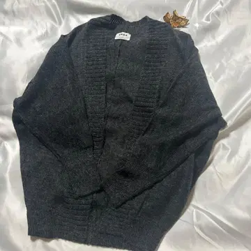 PLST 다크 그레이 니트 가디건, 양모, 모헤어 혼방