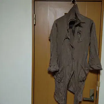 요건 레일 브라운 롱 코트