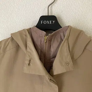 아나이 베이지 트렌치코트