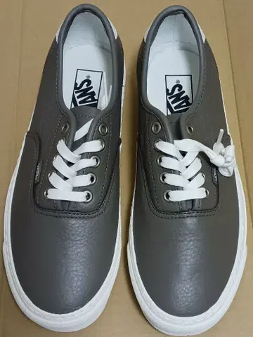 VANS Exclusive Authentic Lux /UR