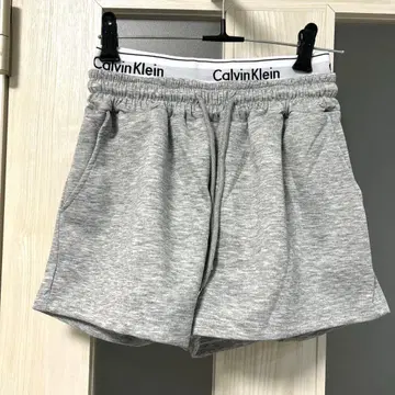 택 없음 새상품 Calvin Klein 심플 숏팬츠 맨투맨