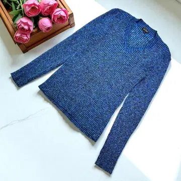 [ KOOKA ] 이탈리아제 고급 리브 니트 스웨터 V넥 슬림핏