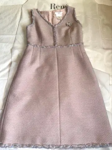 Rene 원피스 그레이와 핑크 사이즈 38