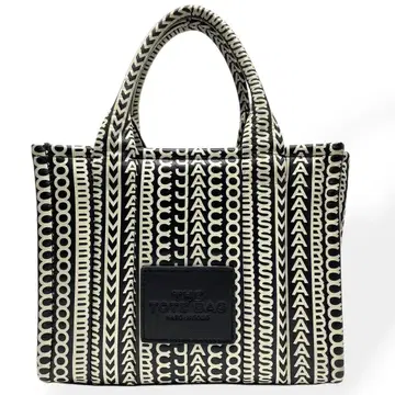 컨디션 최상 MARC JACOBS 미디엄 토트백 램스킨 올 패턴