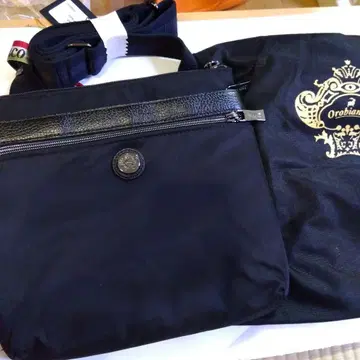 오로비안코 숄더백 삭스바 주주 우대