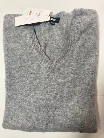 유니클로 남성용 캐시미어 XL V넥 스웨터