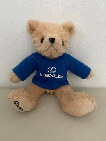 렉서스 봉제 인형 T셔츠 포함