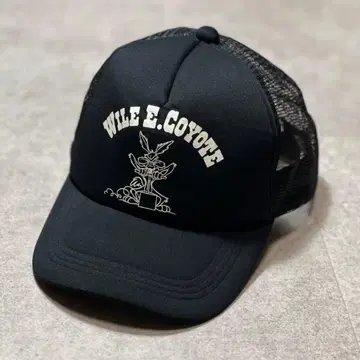 레어 모델 와일리 코요테 트래커 캡 블랙 디자인