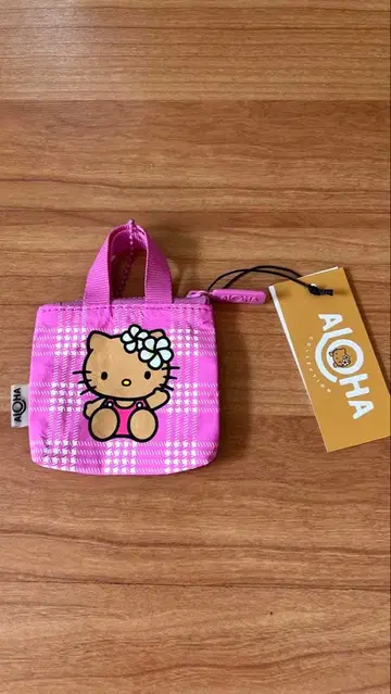 하와이 한정판 아로하 컬렉션 헬로키티 백참 소품함