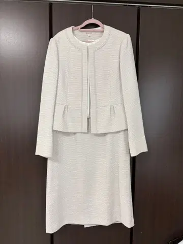 도쿄 소와르 RIFANNE 원피스 수트 입학식