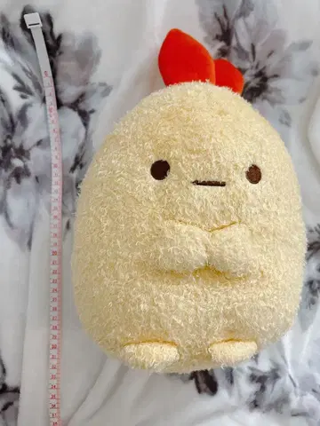 스미코구라시 새우튀김 꼬리 M 사이즈 봉제 인형