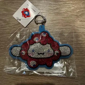 오사카 간사이 박람회 미야쿠미야쿠 변신 키라키라 가죽 키링 시나모롤