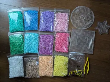 펄러비즈 아이론비즈 대용량 플레이트 묶음 판매 색상 구분 완료