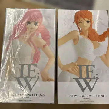 IE:W LADY EDGE WEDDING NAMI & PERHONA