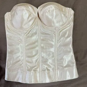 베이지 브라이덜 이너 C65 fonds de robes