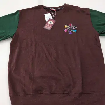 브라운 그린 자수 크루넥 트레이닝복