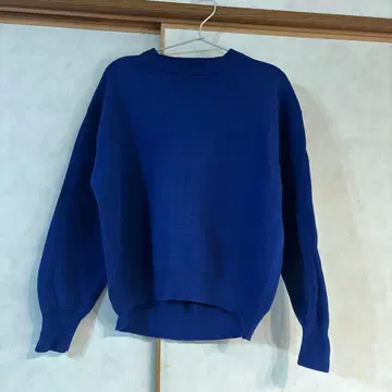 NOUVELLES DU PARIS 블루 스웨터