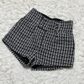 [ c6650 ] INGNI 숏팬츠 블랙 화이트