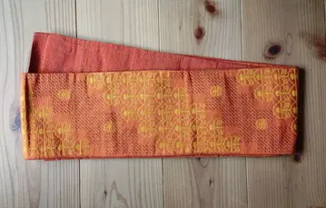 [ 익명 무료배송 ] 감색 오렌지 짜임 꽃무늬 반폭 오비 순수 실크