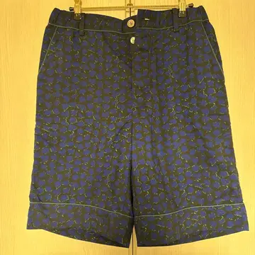 sacai 네이비 꽃무늬 숏팬츠 사이즈 1