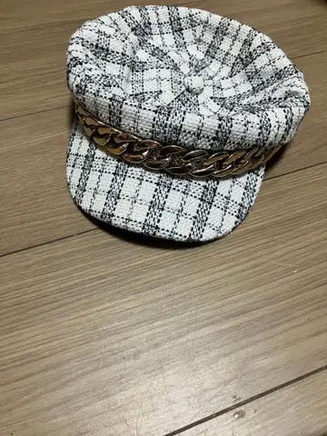 체크 무늬 트위드 헌팅 캡