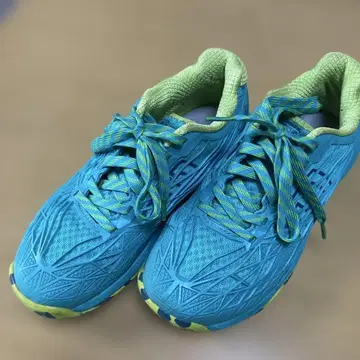 윌슨 테니스화 23cm