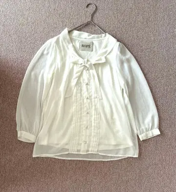 ROPE 로페 보타이 블라우스 화이트 쉬폰 오피스 캐주얼