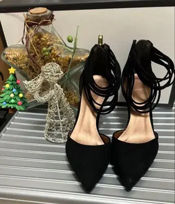 블랙 스웨이드 앵클 스트랩 펌프스 22cm 스틸레토 하이힐