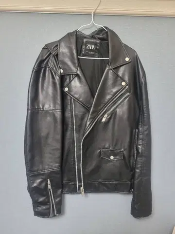 ZARA 블랙 라이더 자켓