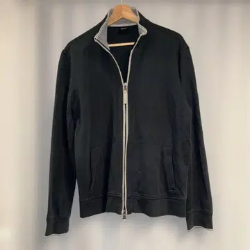 새상품급 BOSS 휴고보스 블랙 집업 맨투맨