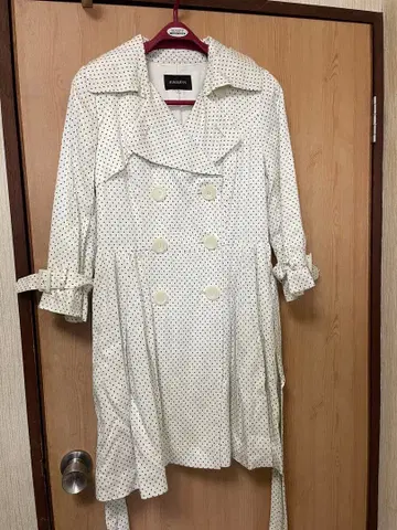 JUSGLITTY 도트 플레어 코트 사이즈 M