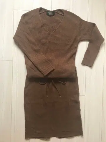 나노 유니버스 브라운 니트 원피스 사이즈 F