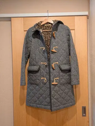 트래디셔널 웨더웨어 그레이 퀼팅 코트 32