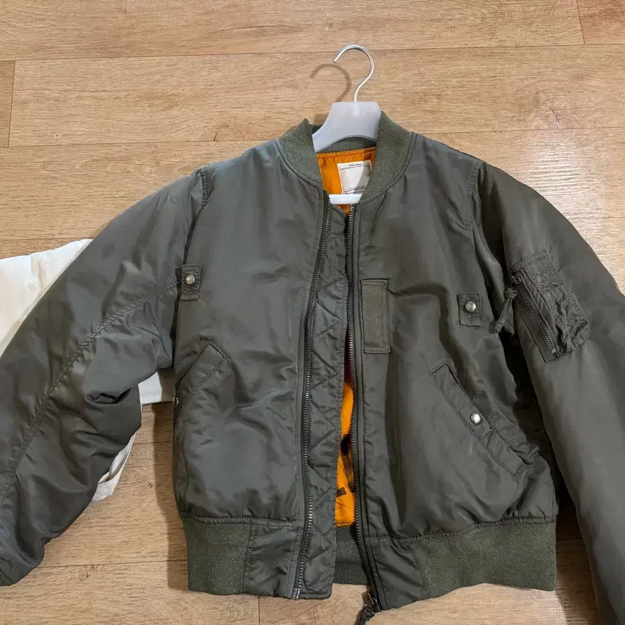 VISVIM | 비즈빔 Visvim Thorson Crash Olive Size 3 on Bunjang