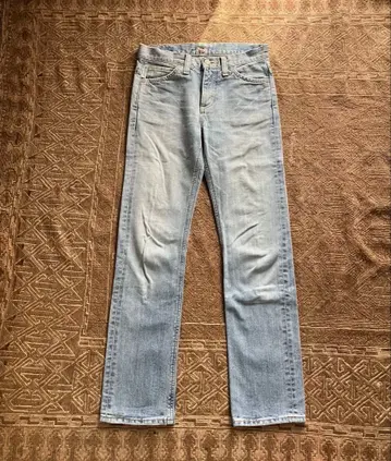 Lee 라이트 블루 스트레이트 데님