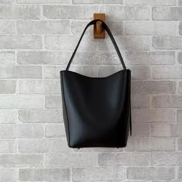 새상품급 ZARA 버킷백 블랙